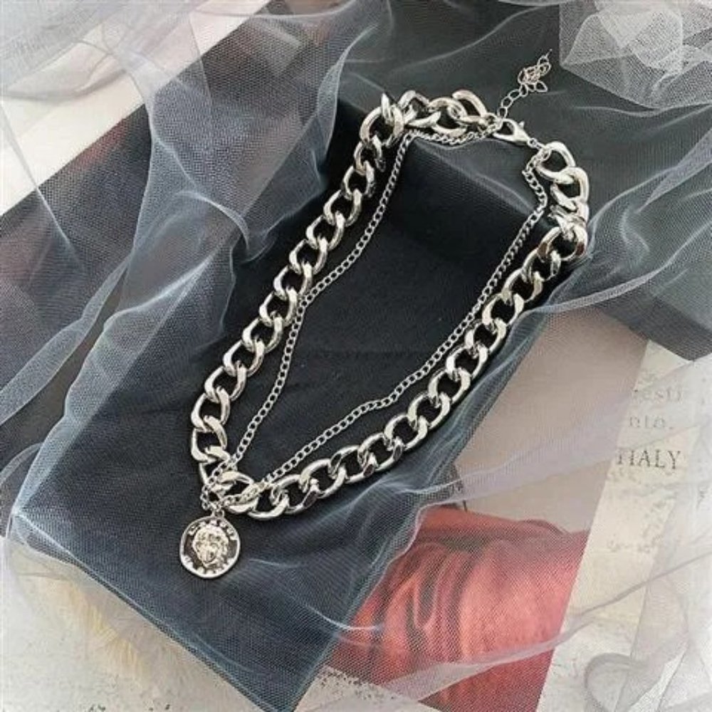 Portrait Double Stack Necklace silver